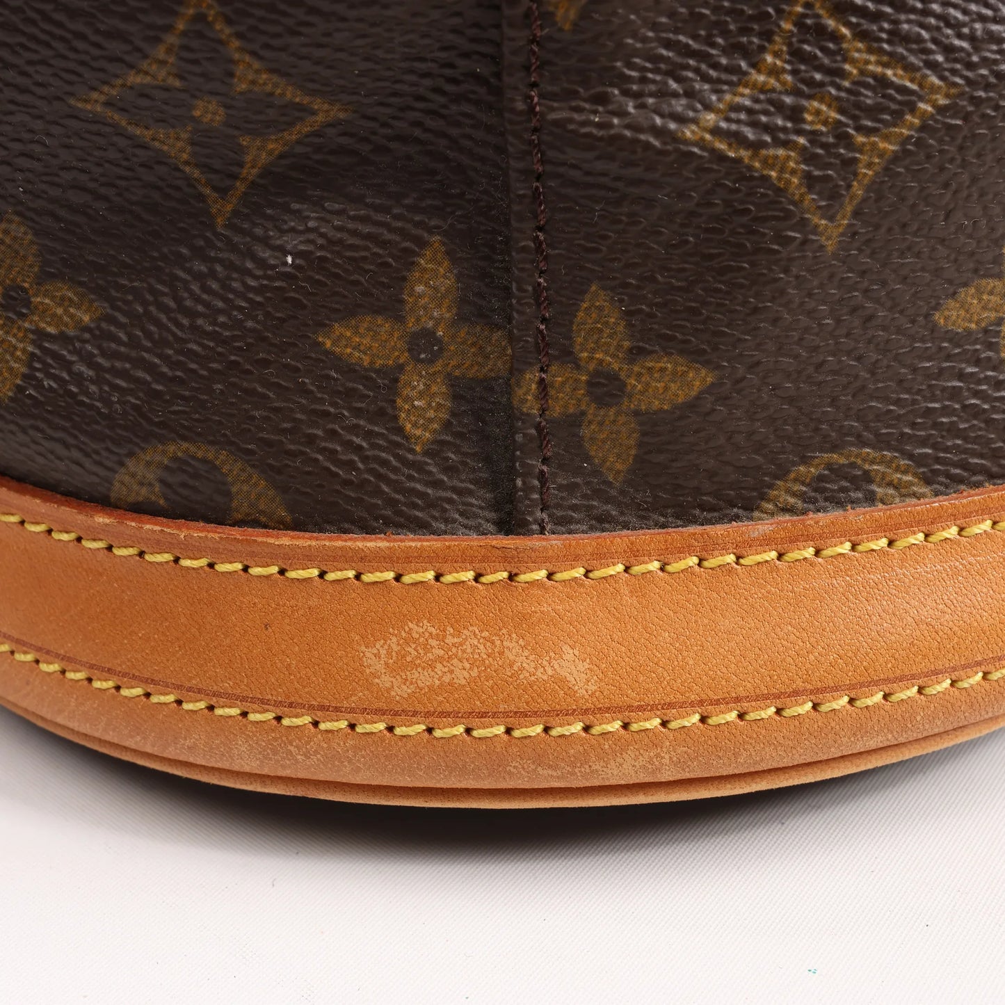 Louis Vuitton Monogram Canvas Bucket GM Shoulder Bag M42236