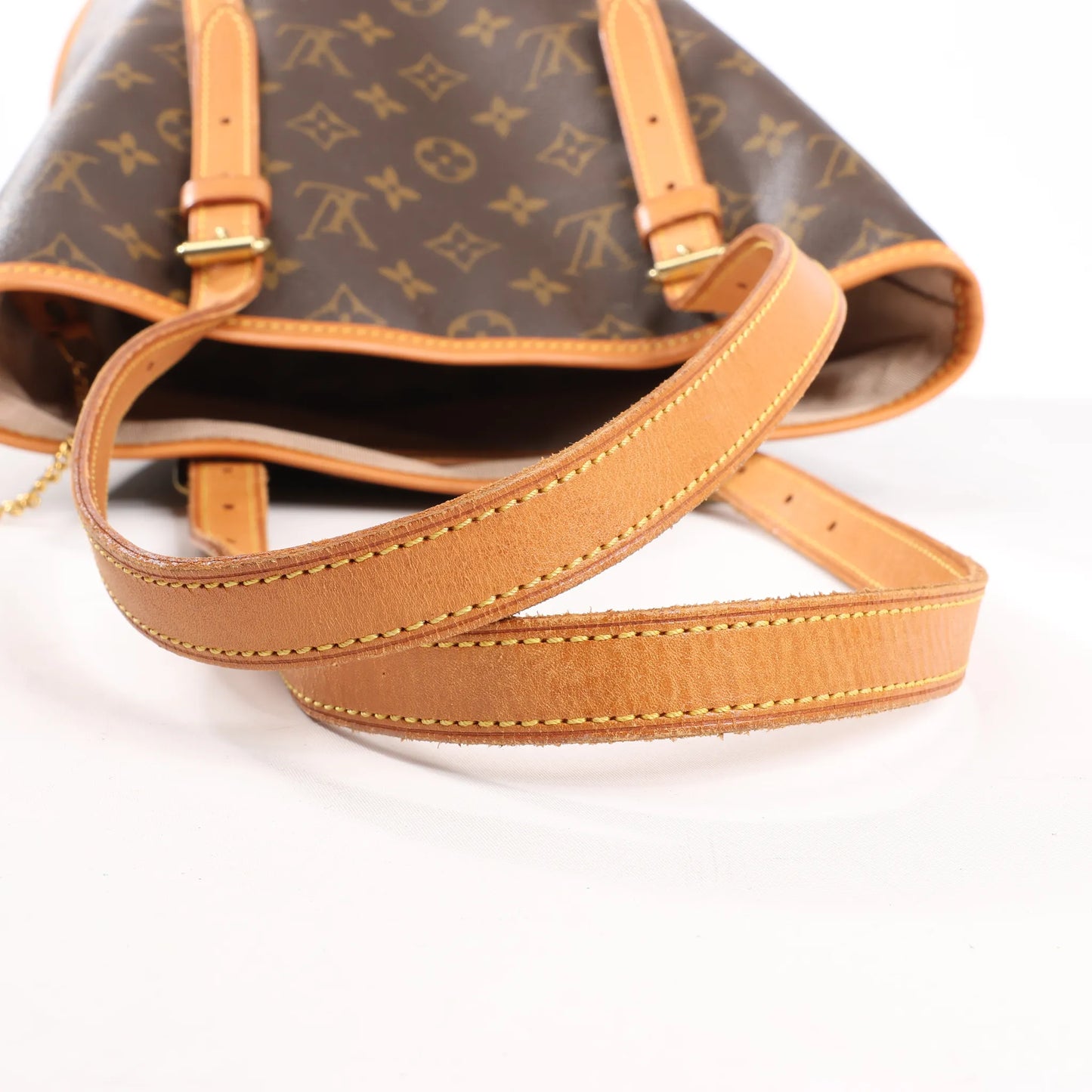 Louis Vuitton Monogram Canvas Bucket GM Shoulder Bag M42236