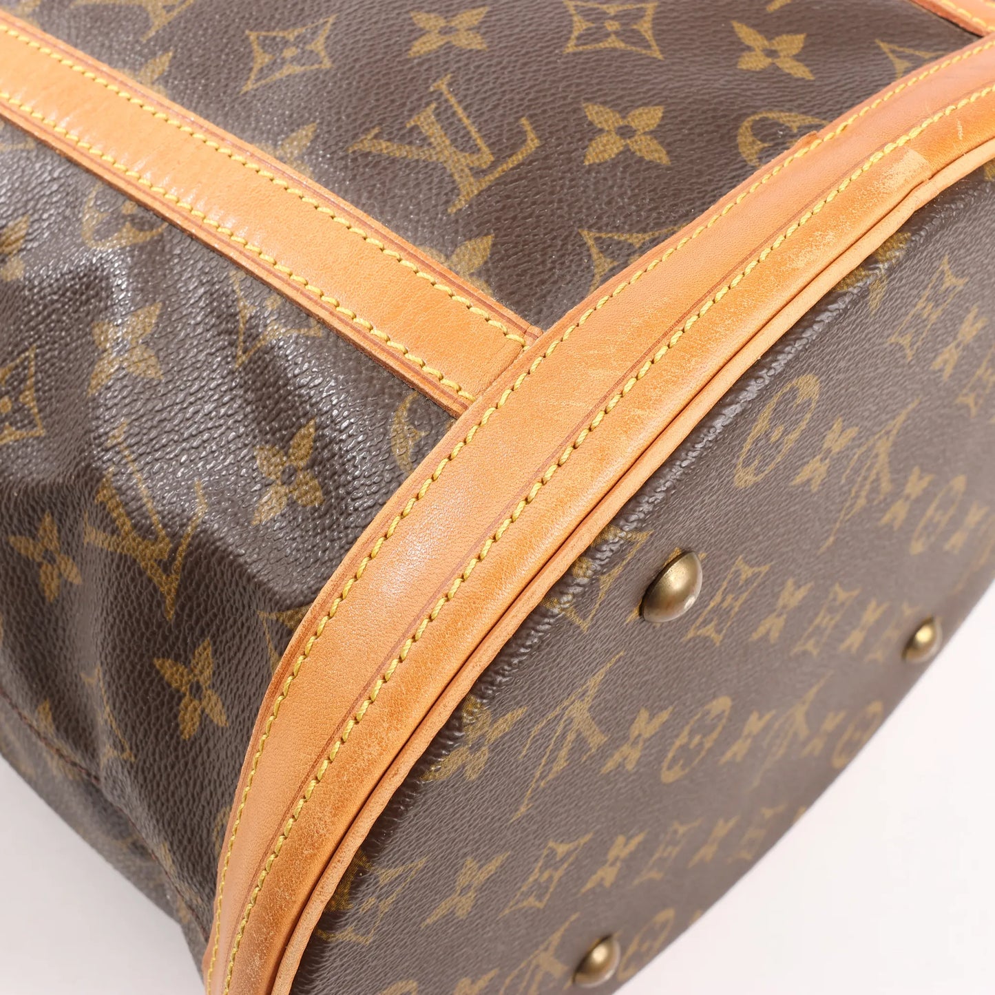 Louis Vuitton Monogram Canvas Bucket GM Shoulder Bag M42236