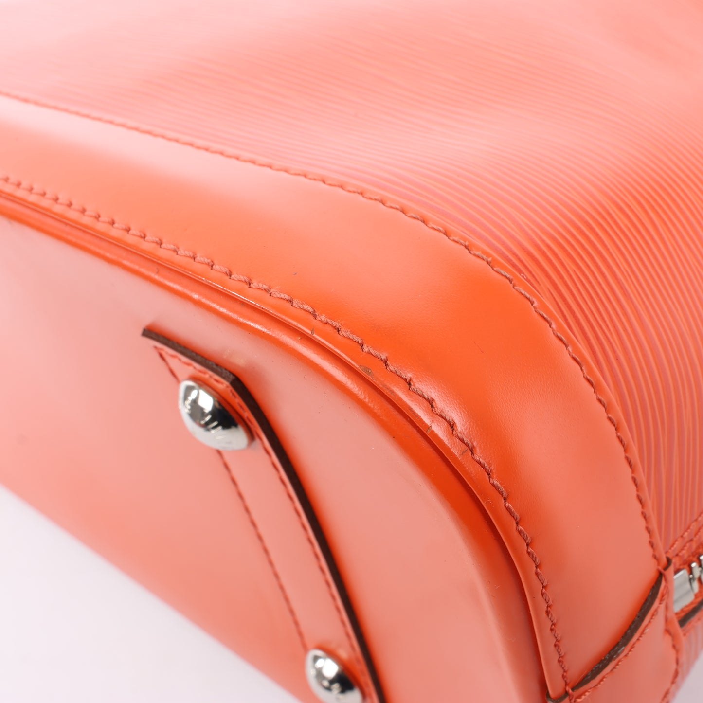 Louis Vuitton Epi Leather Alma PM Handbag in Orange M40623