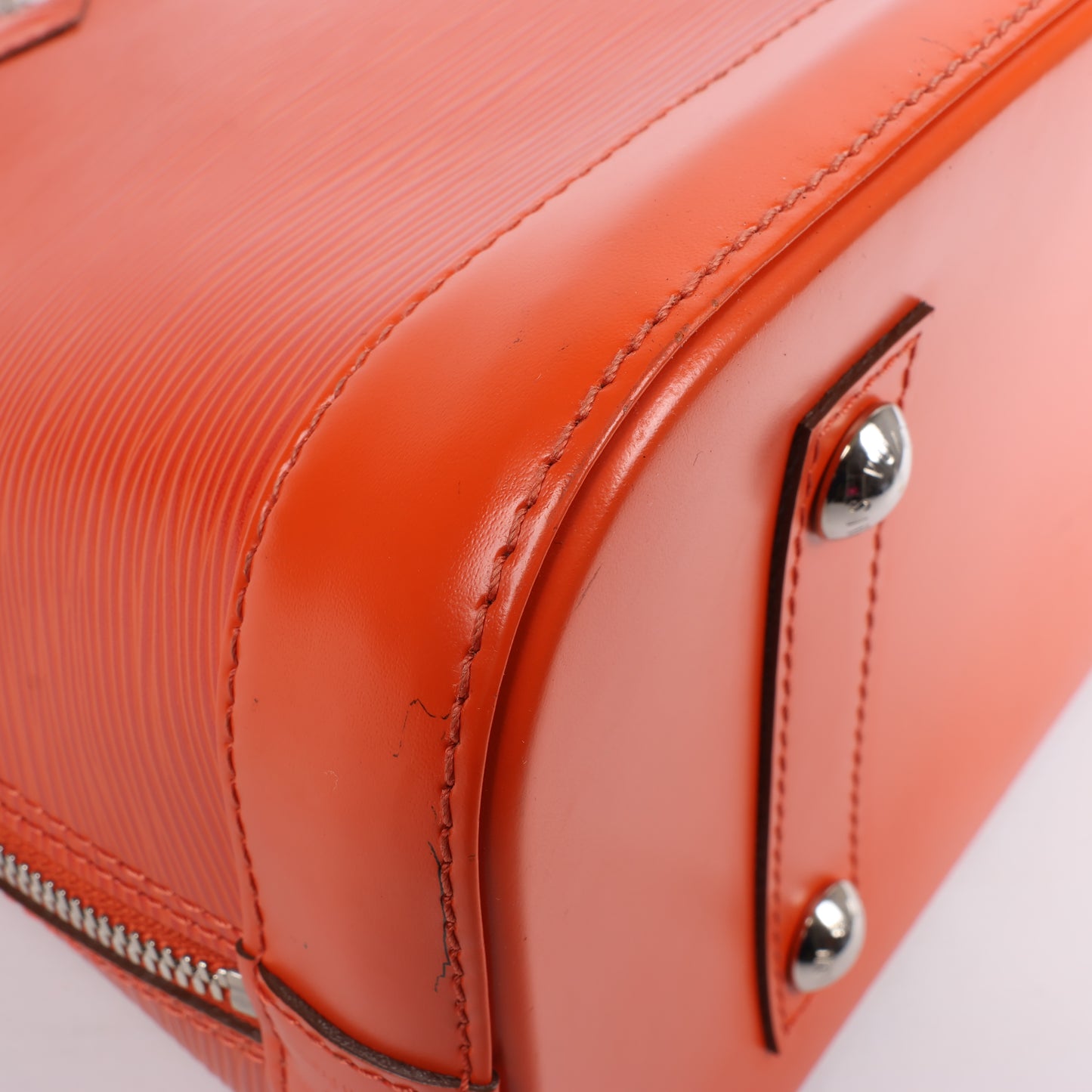 Louis Vuitton Epi Leather Alma PM Handbag in Orange M40623