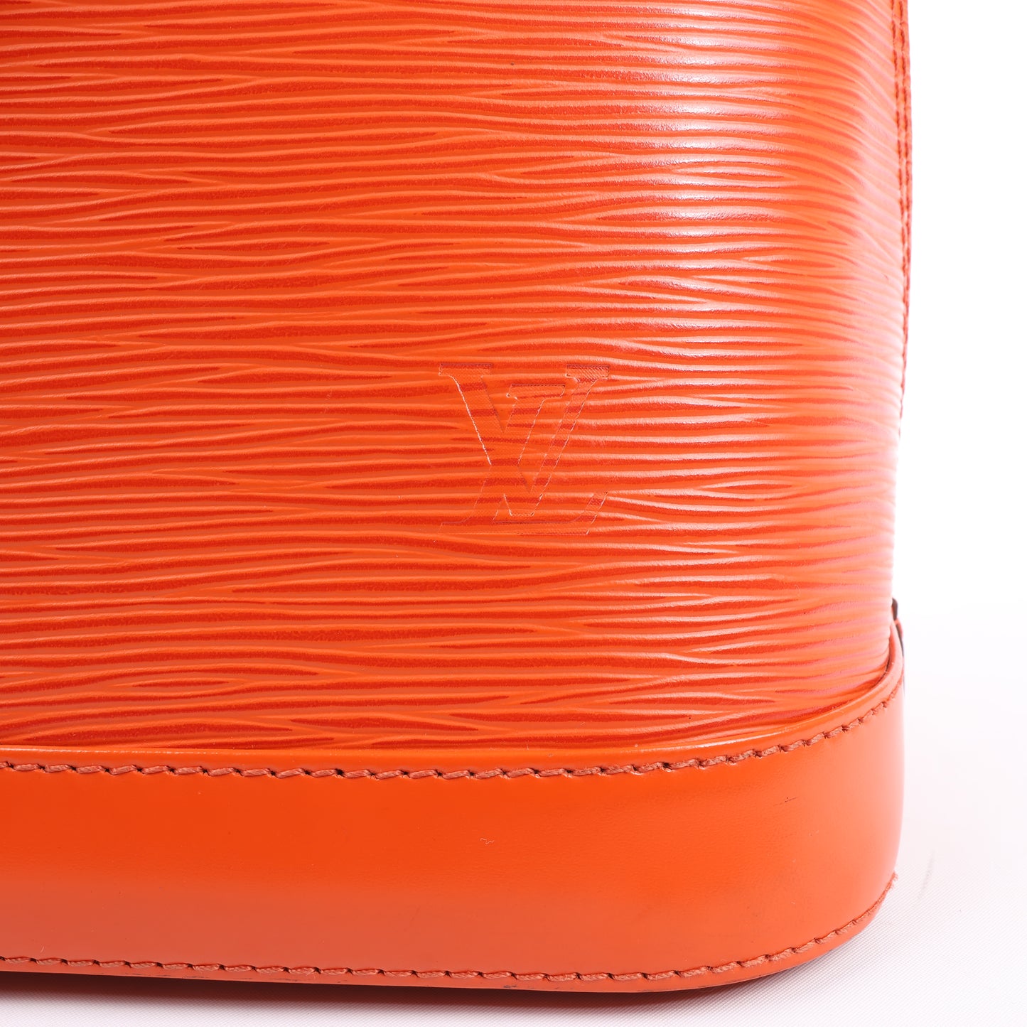 Louis Vuitton Epi Leather Alma PM Handbag in Orange M40623