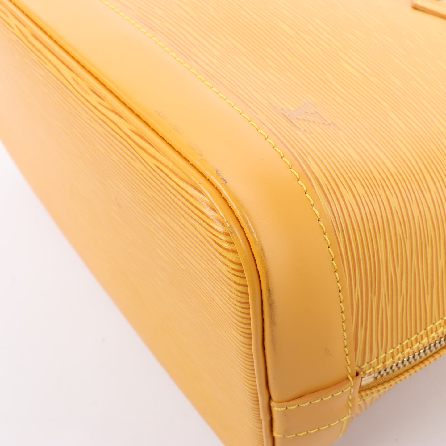 Louis Vuitton Epi Leather Alma PM Handbag in Yellow M52149