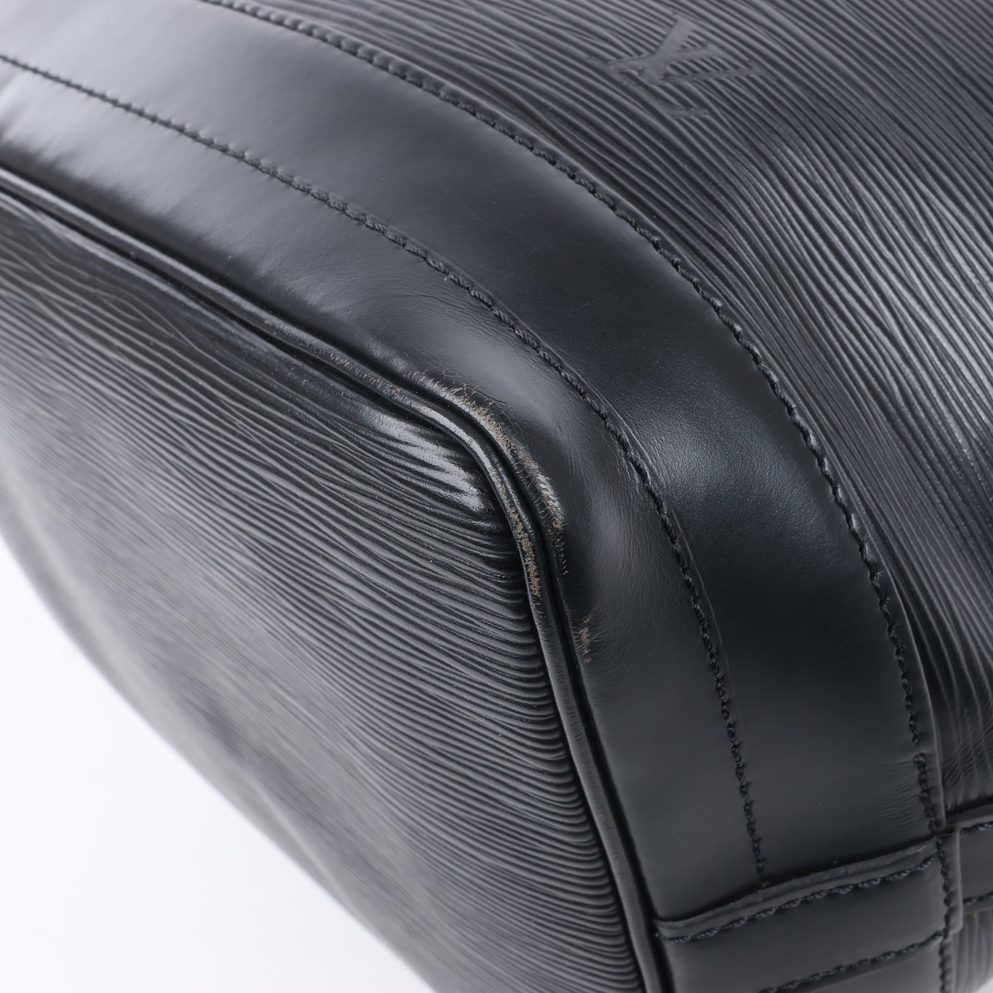 Louis Vuitton Epi Leather Noe Shoulder Bag in Black M59002