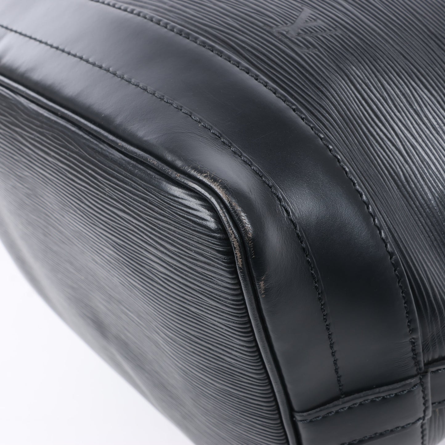 Louis Vuitton Epi Leather Noe Shoulder Bag in Black M59002