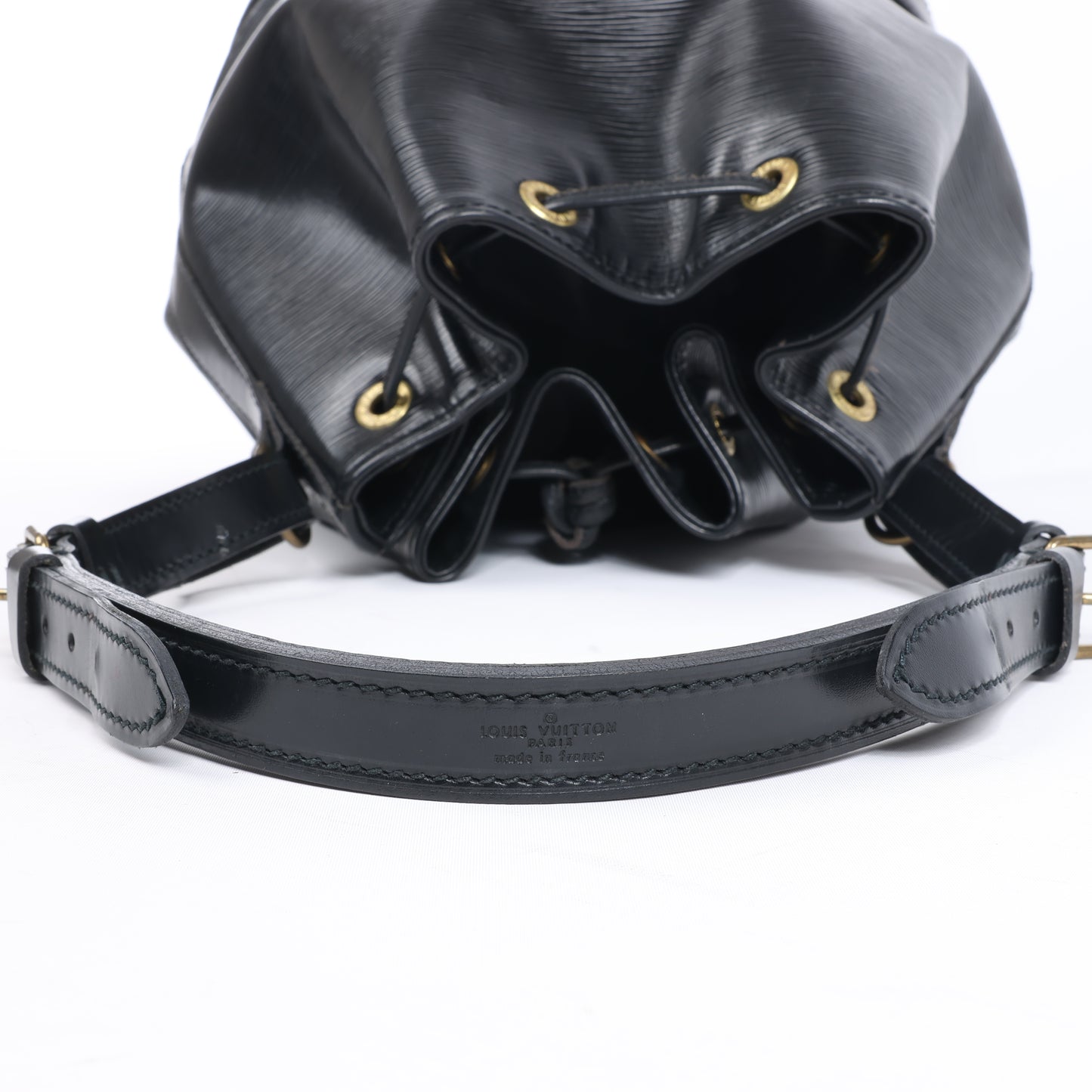 Louis Vuitton Epi Leather Noe Shoulder Bag in Black M59002