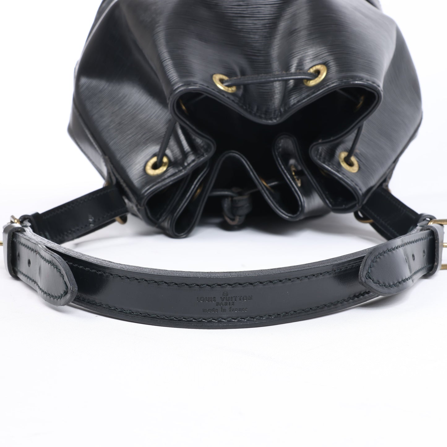 Louis Vuitton Epi Leather Noe Shoulder Bag in Black M59002