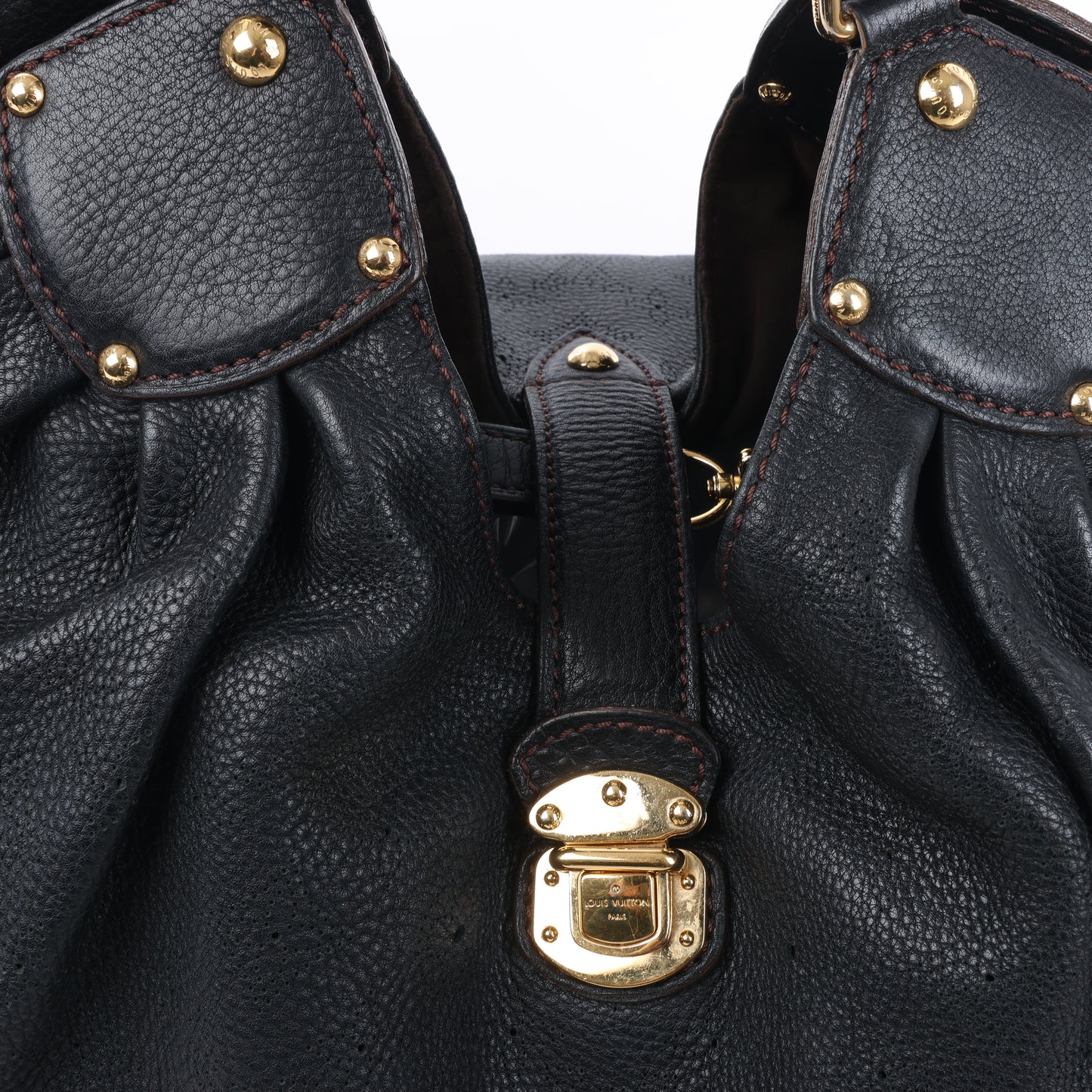 Sac à main Louis Vuitton Mahina Lunar L en cuir noir M95765