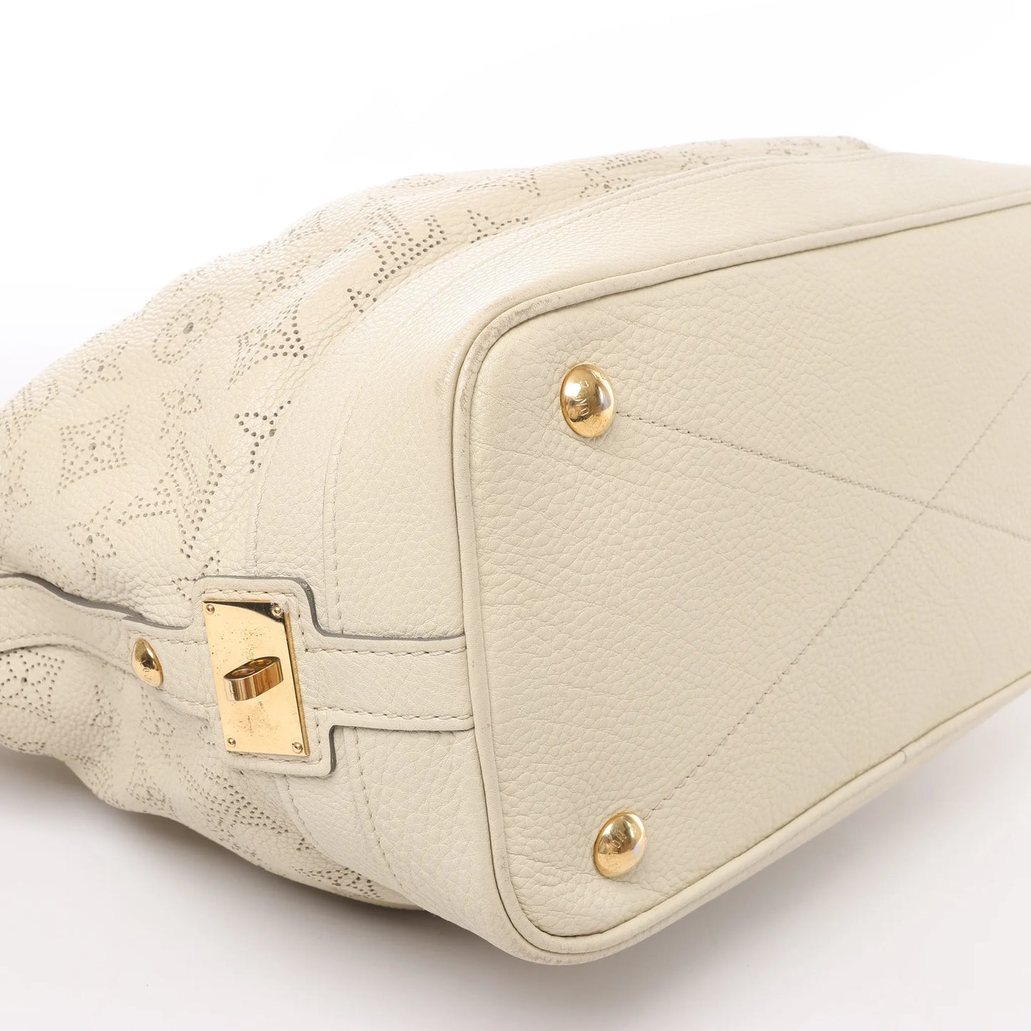 Louis Vuitton Monogram Mahina Stella PM Lederhandtasche in Beige M93067