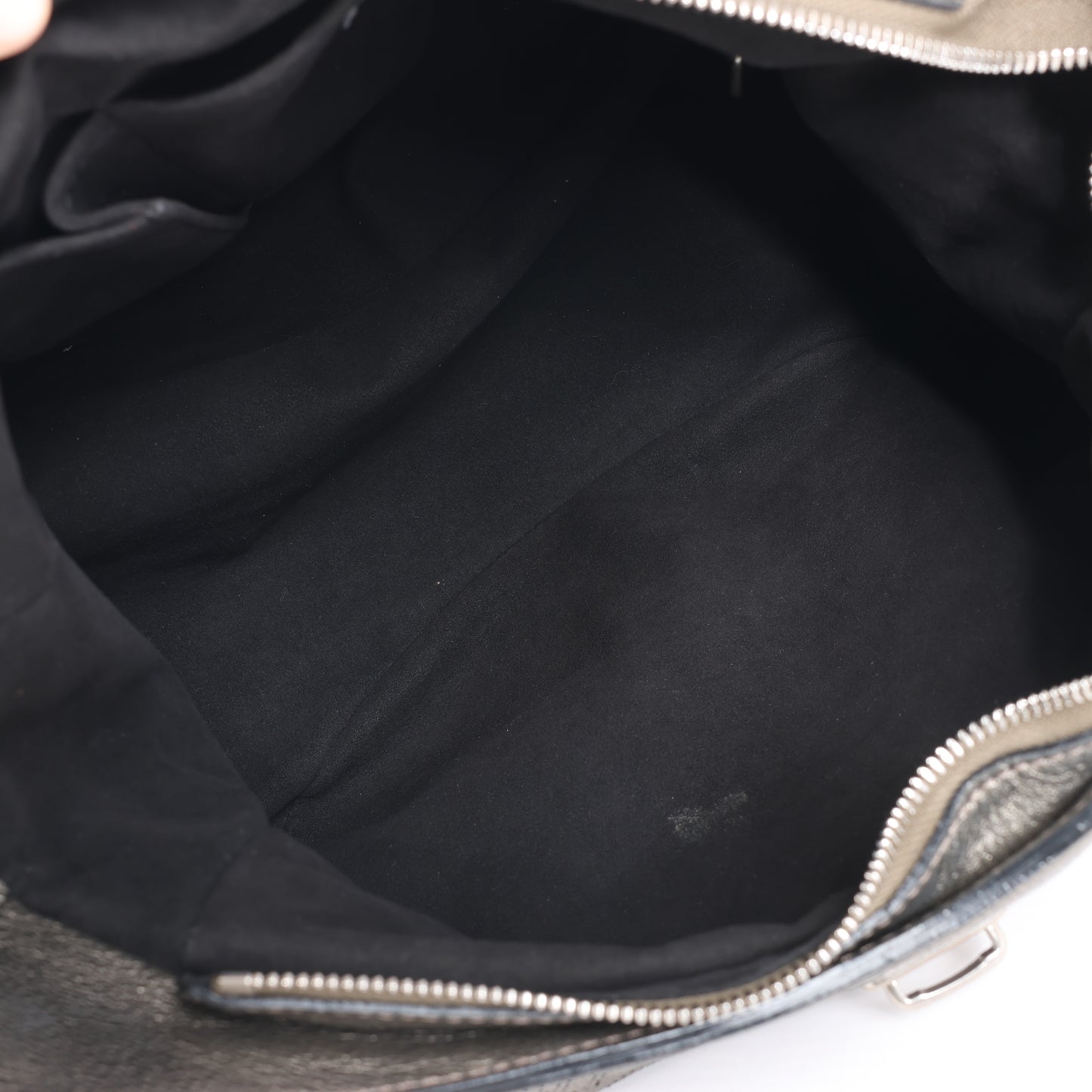Louis Vuitton Metallic Monogram Mahina Leder Solar XS Umhängetasche in Bronze M95717