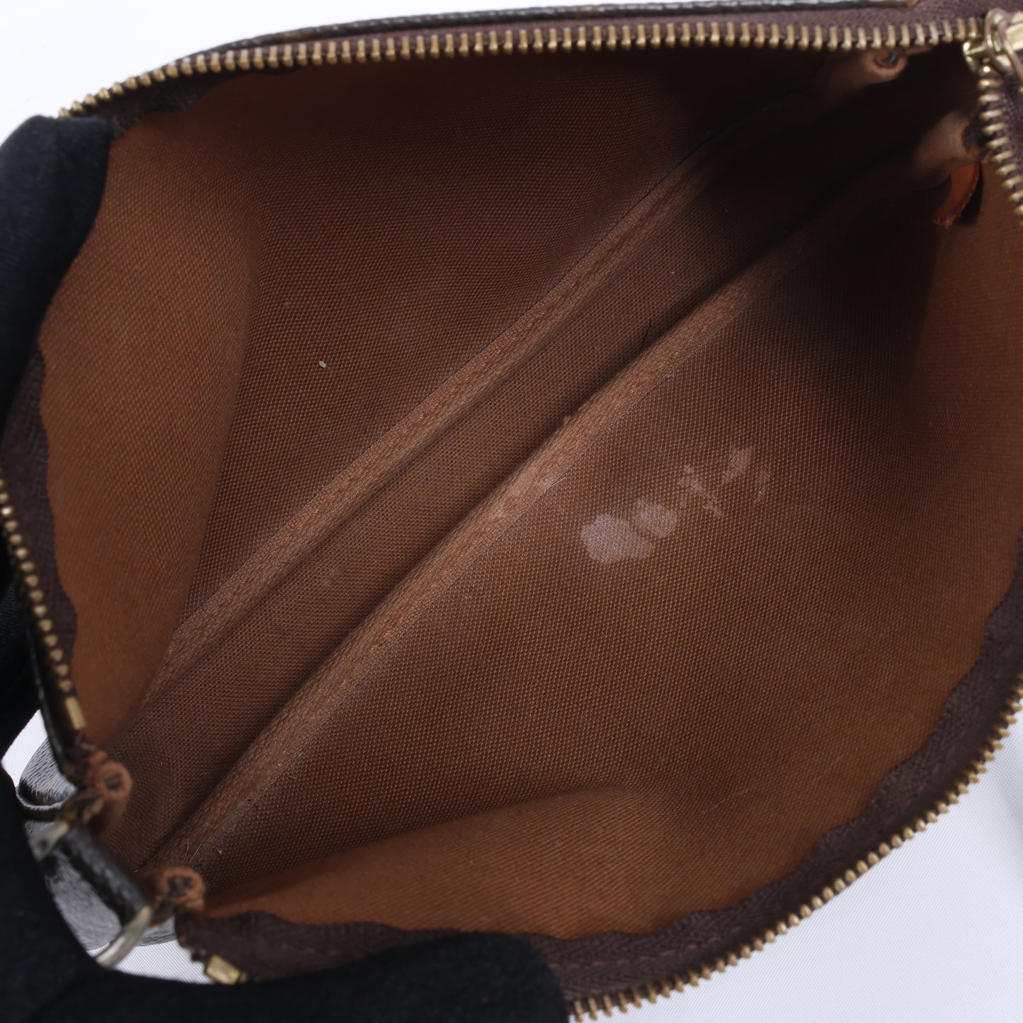Louis Vuitton Monogram Canvas Pochette Accessoires Handbag M51980