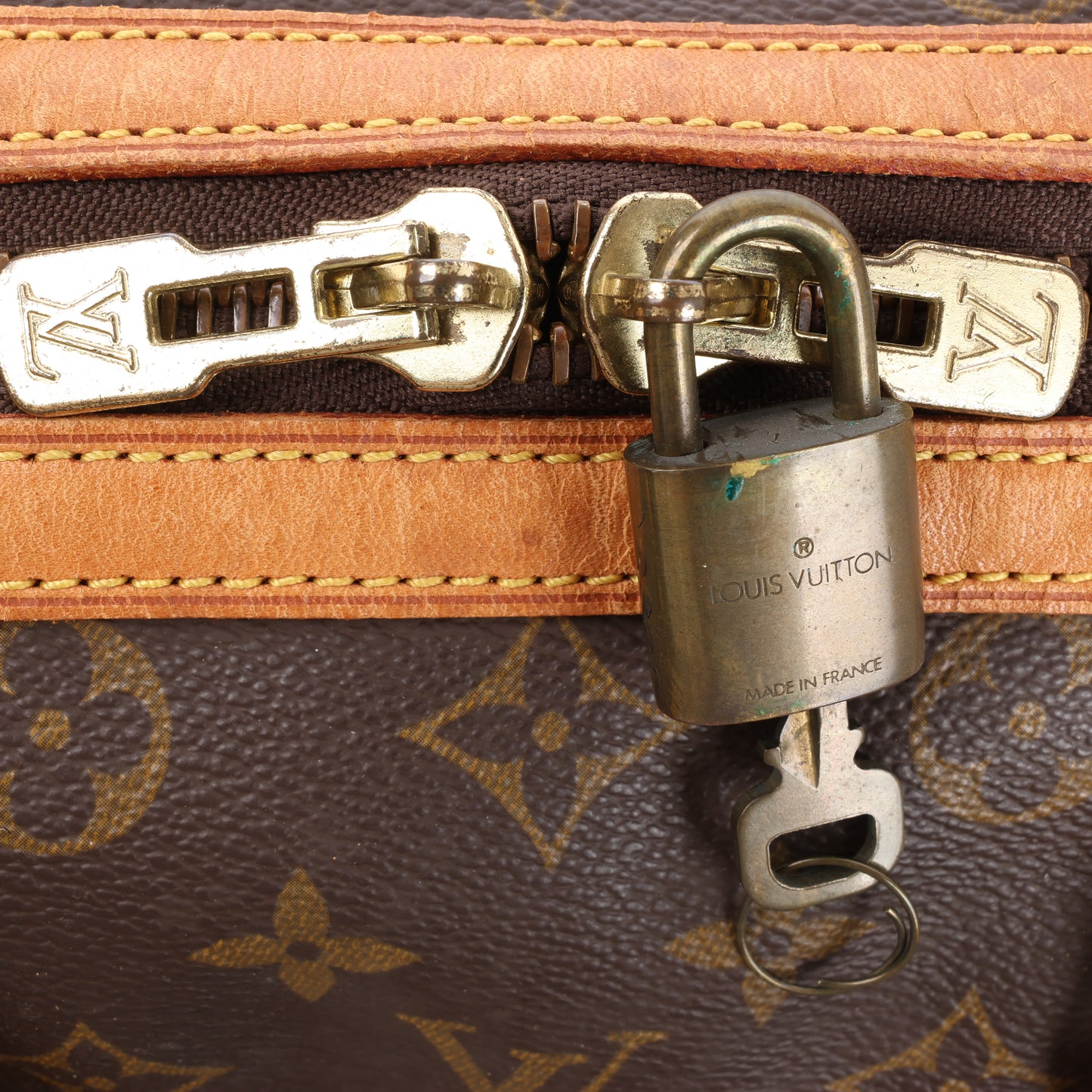 Louis Vuitton Monogram Canvas Sac Souple 35 Handbag M41626