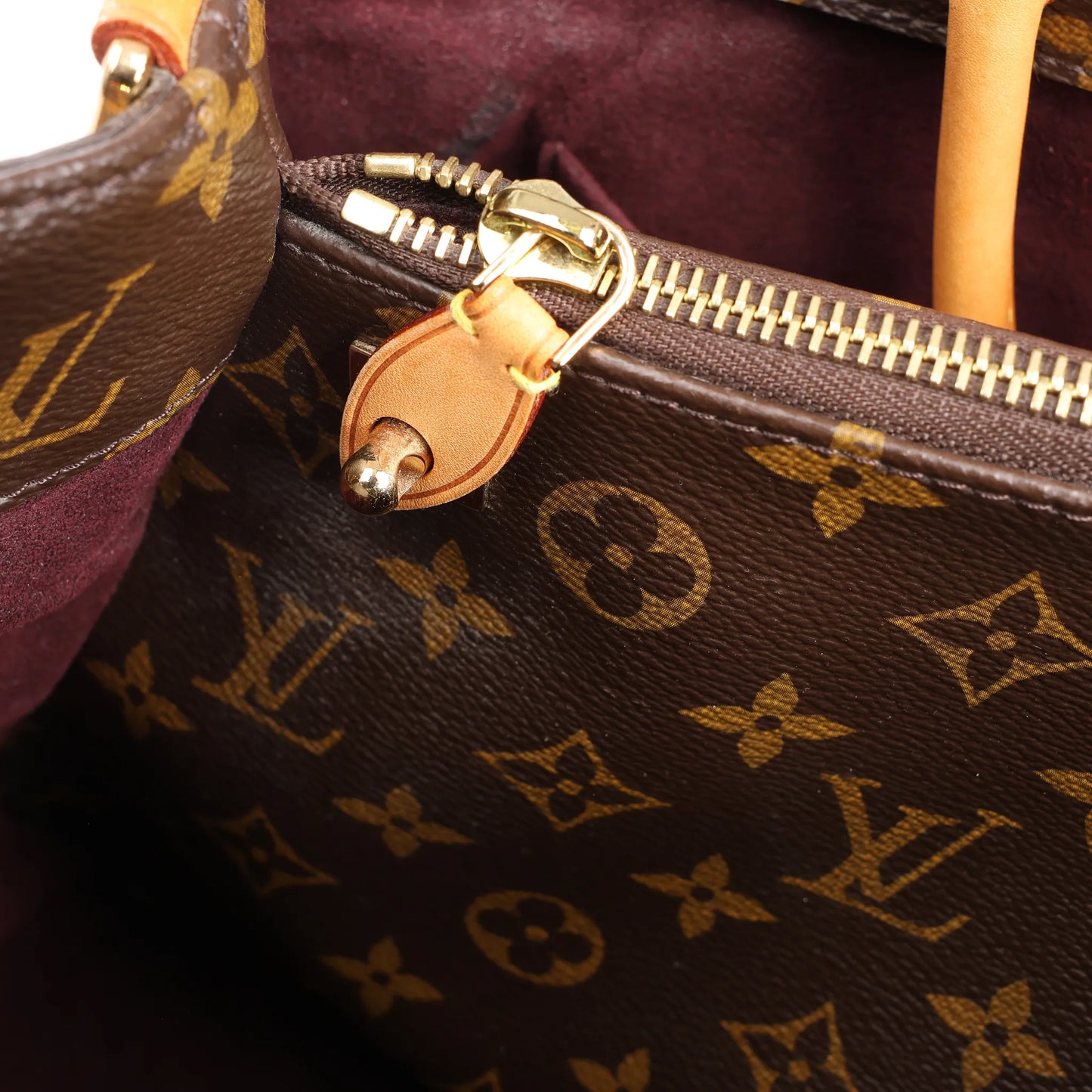 Louis Vuitton Monogram Montaigne GM Handbag M41067