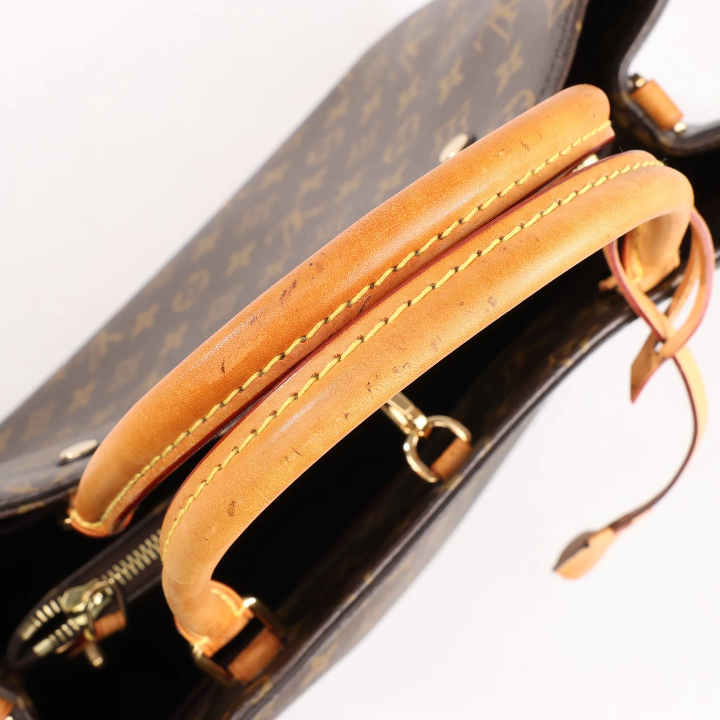 Louis Vuitton Monogram Montaigne GM Handbag M41067