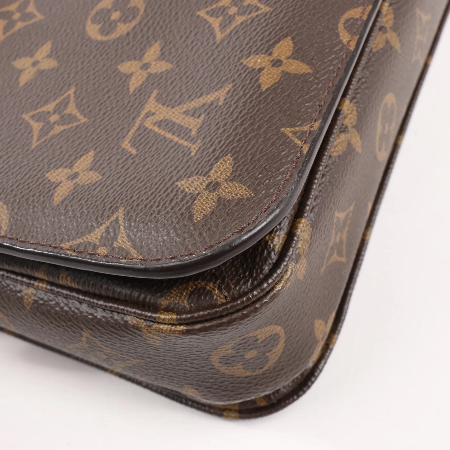 Louis Vuitton Monogram Pochette Metis 2Way Handbag M44875