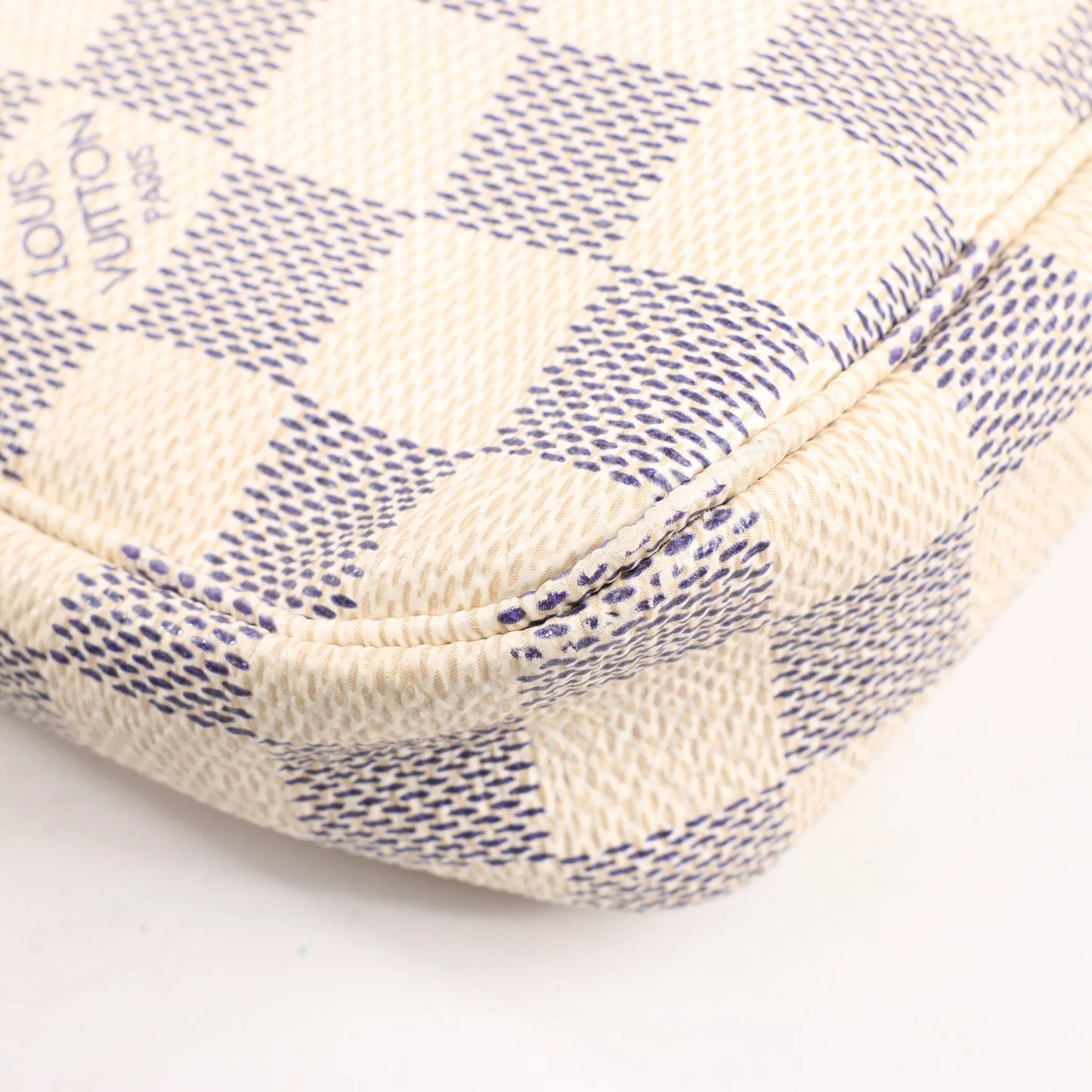 Louis Vuitton Damier Azur Pochette Accessoire Handbag N41207