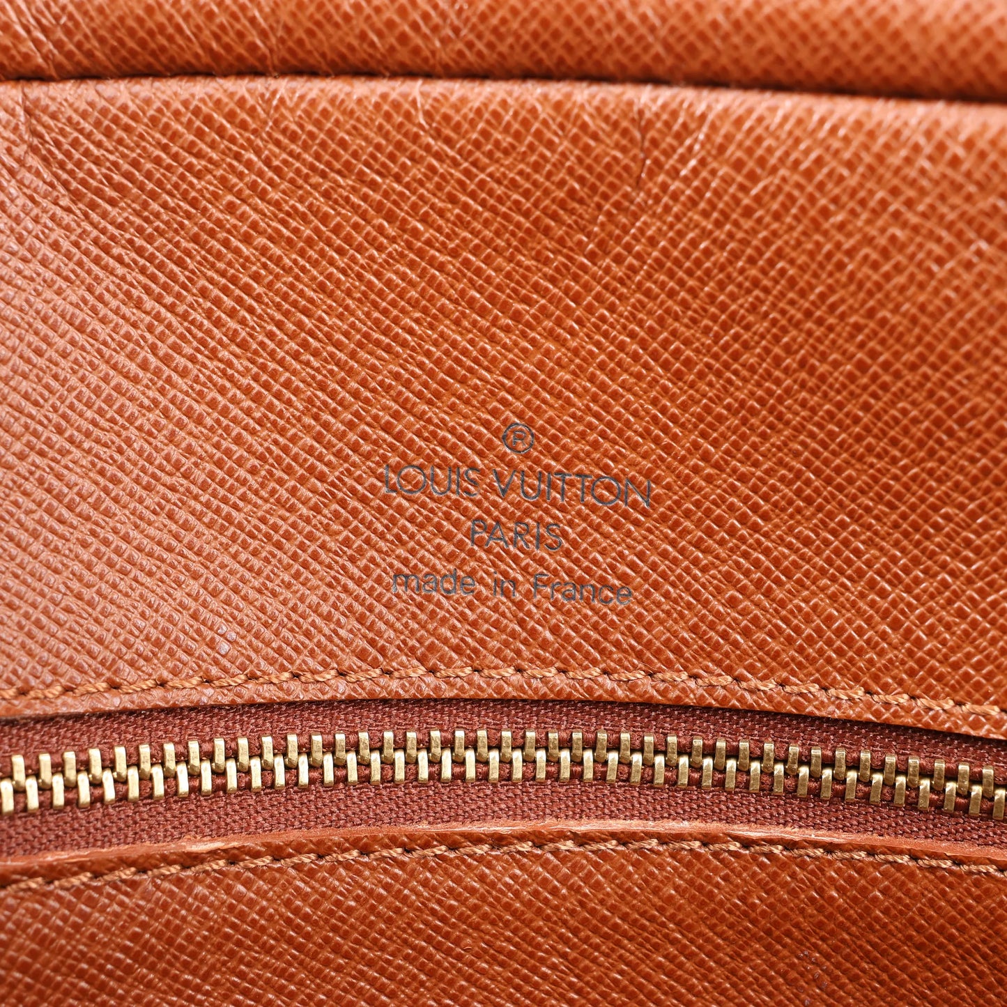 Louis Vuitton Monogram Porte Documents Voyage Handbag in Brown M53361