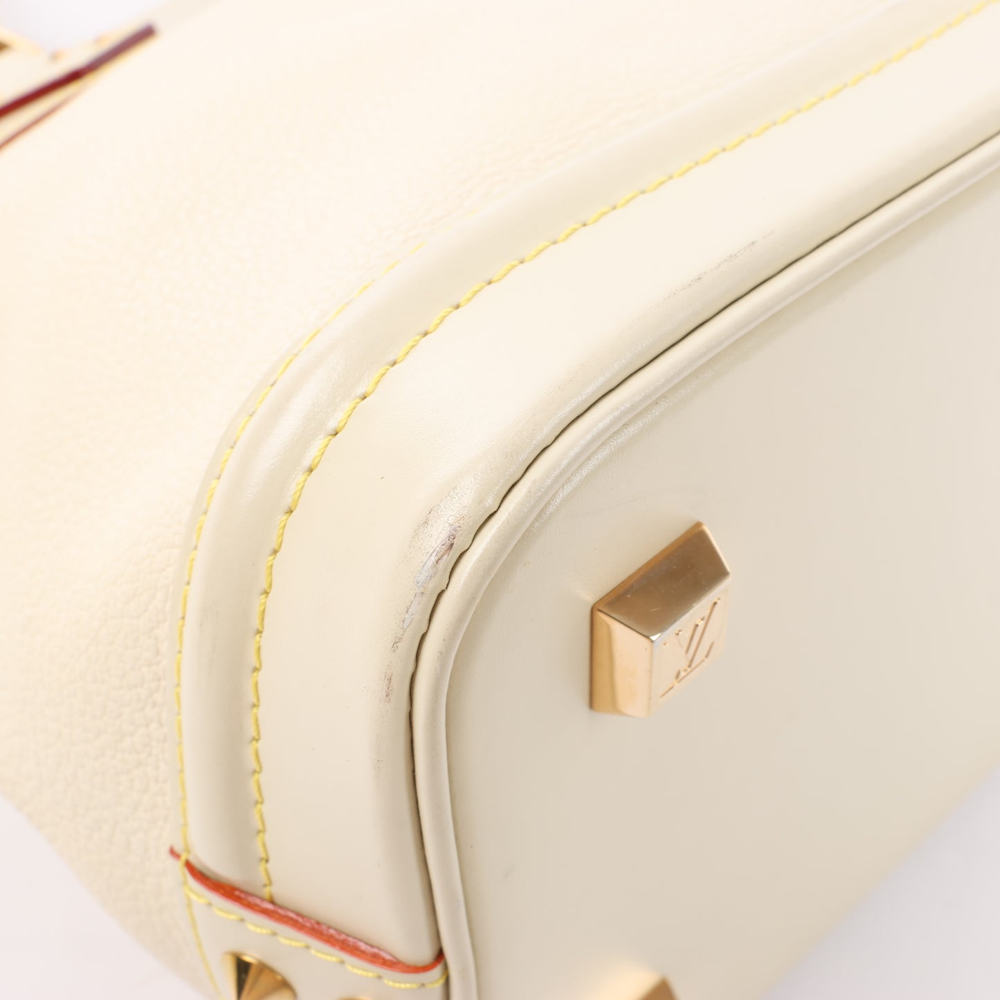 Louis Vuitton Suhali Lockit PM Handbag in Beige M91887