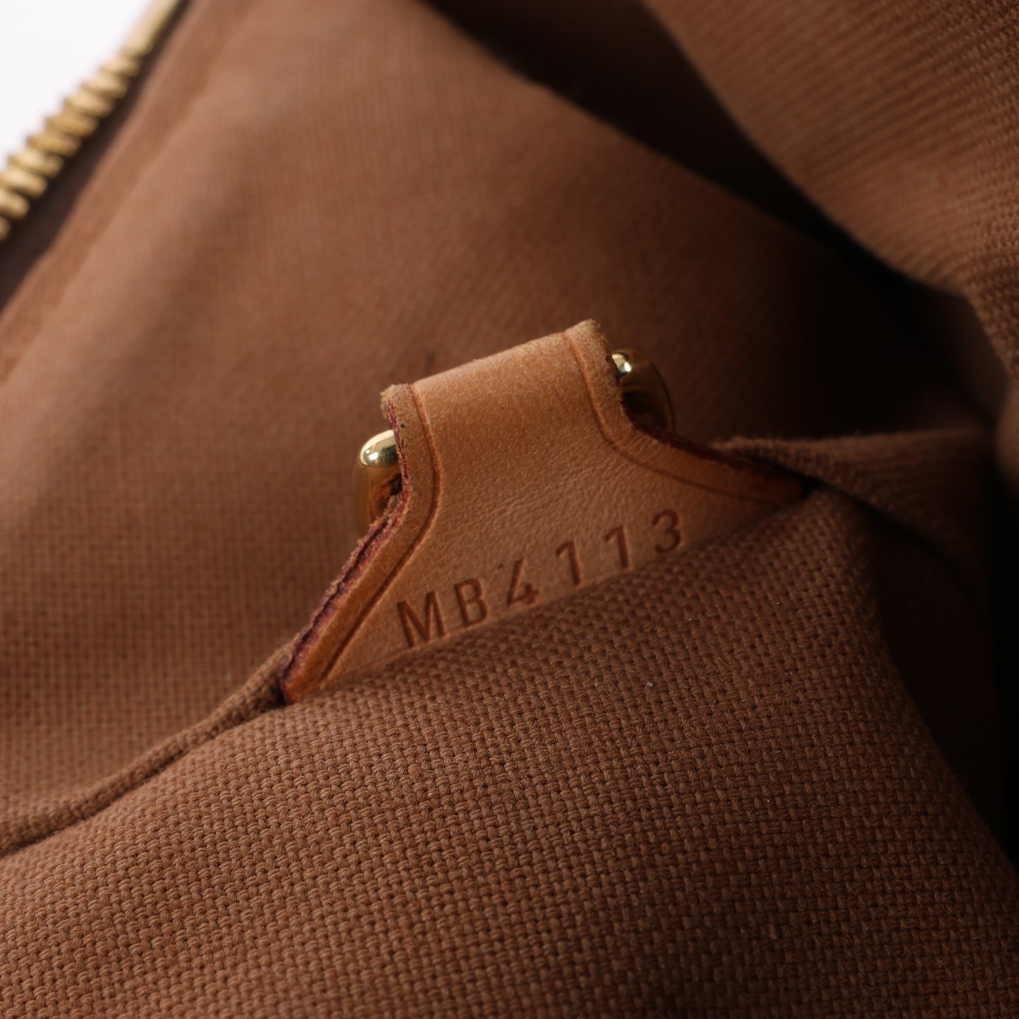 Louis Vuitton Monogramm Canvas Tivoli GM Handtasche M40144