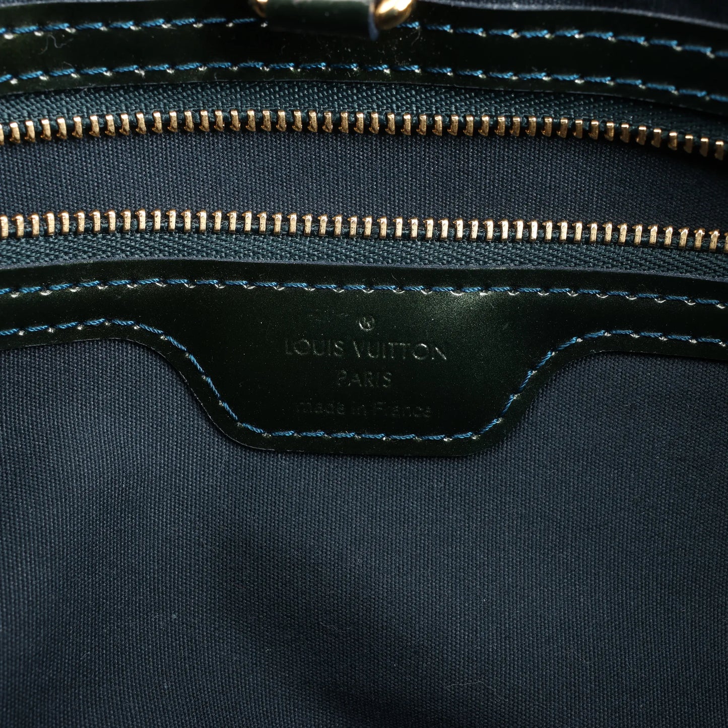 Louis Vuitton Monogram Vernis Wilshire PM Handbag in Green M93684