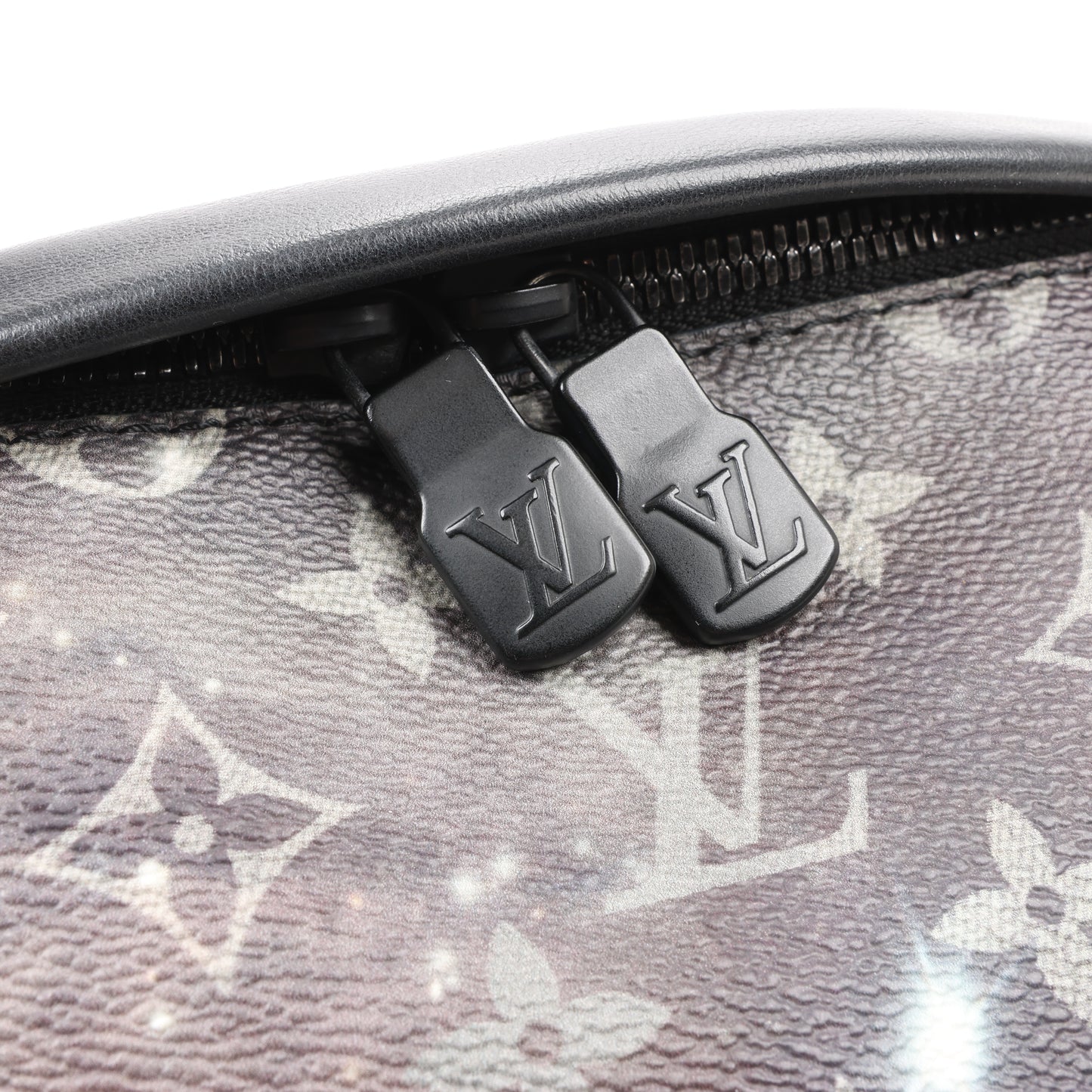Louis Vuitton Monogramm Canvas Galaxy Discovery Gürteltasche Umhängetasche M44444