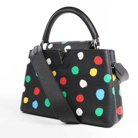 Sac à main Louis Vuitton x Taurillon Capucines MM 2 en 1 noir M21663