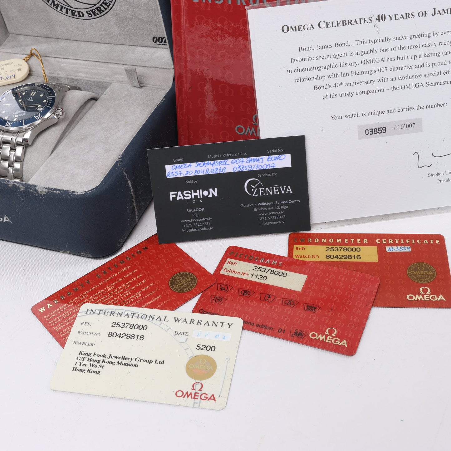 Omega Seamaster 007 James Bond model 2537.80 80429816 03859/10007 SS AT Blue-Face Watch