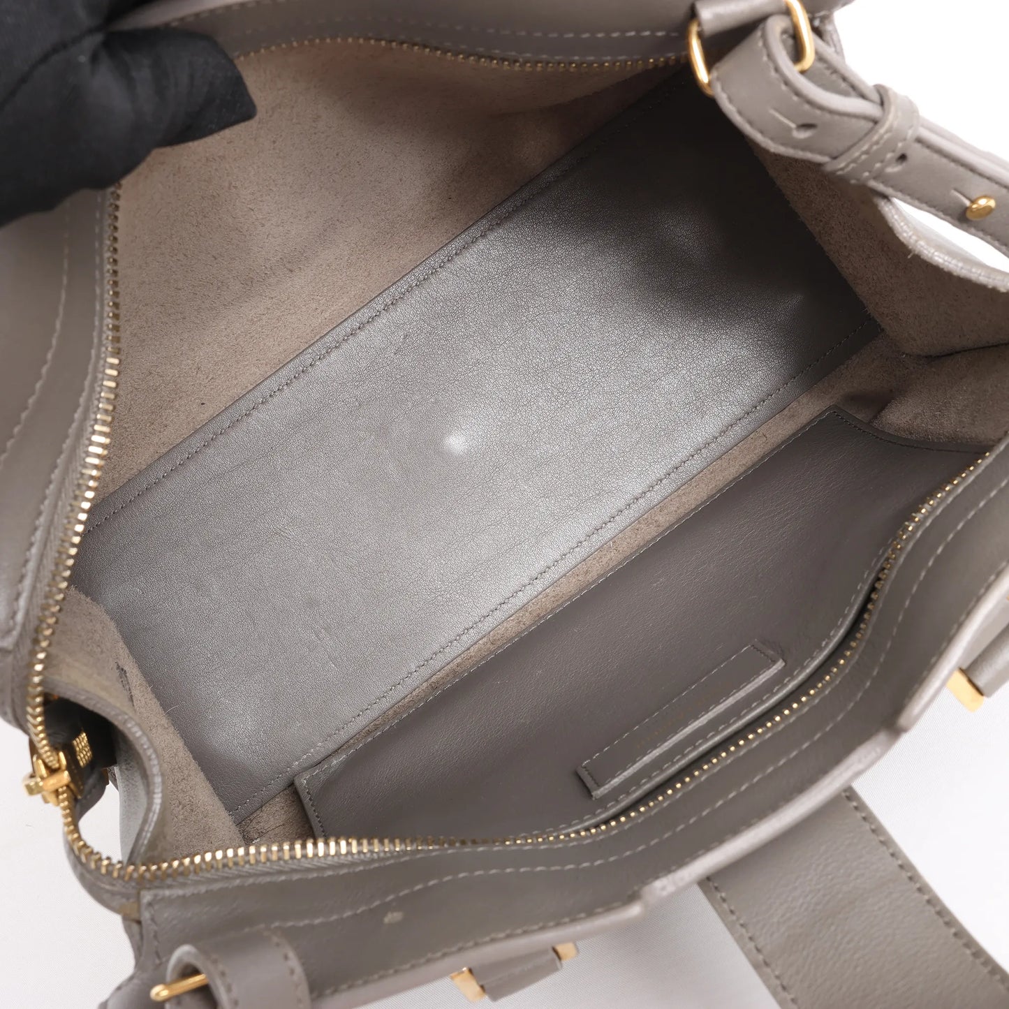 Saint Laurent Paris Baby Cabas 2-Wege-Handtasche aus Leder in Grau 424868
