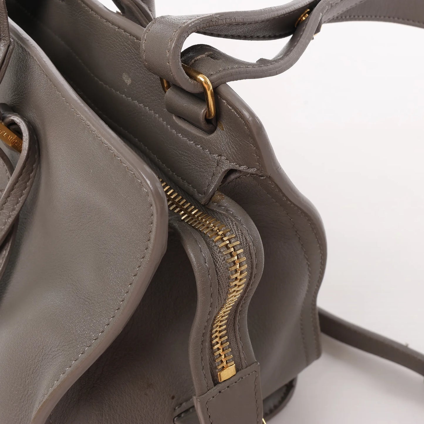 Saint Laurent Paris Baby Cabas 2-Wege-Handtasche aus Leder in Grau 424868