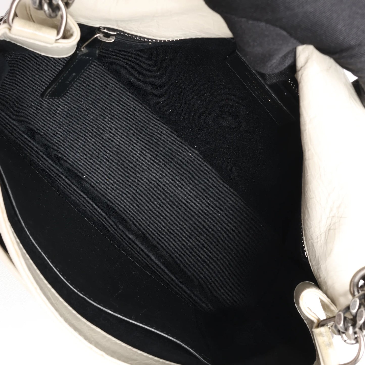 Sac bandoulière chaîne Niki moyen en cuir Saint Laurent Paris Écru 633158