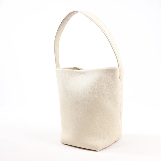 The Row Park Tote Small Leather Shoulder bag in Ecru