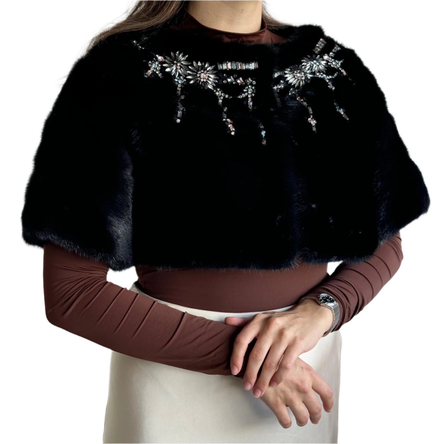 Cape en fourrure de vison noire Valentino ornée de cristaux - Tenue de soirée élégante