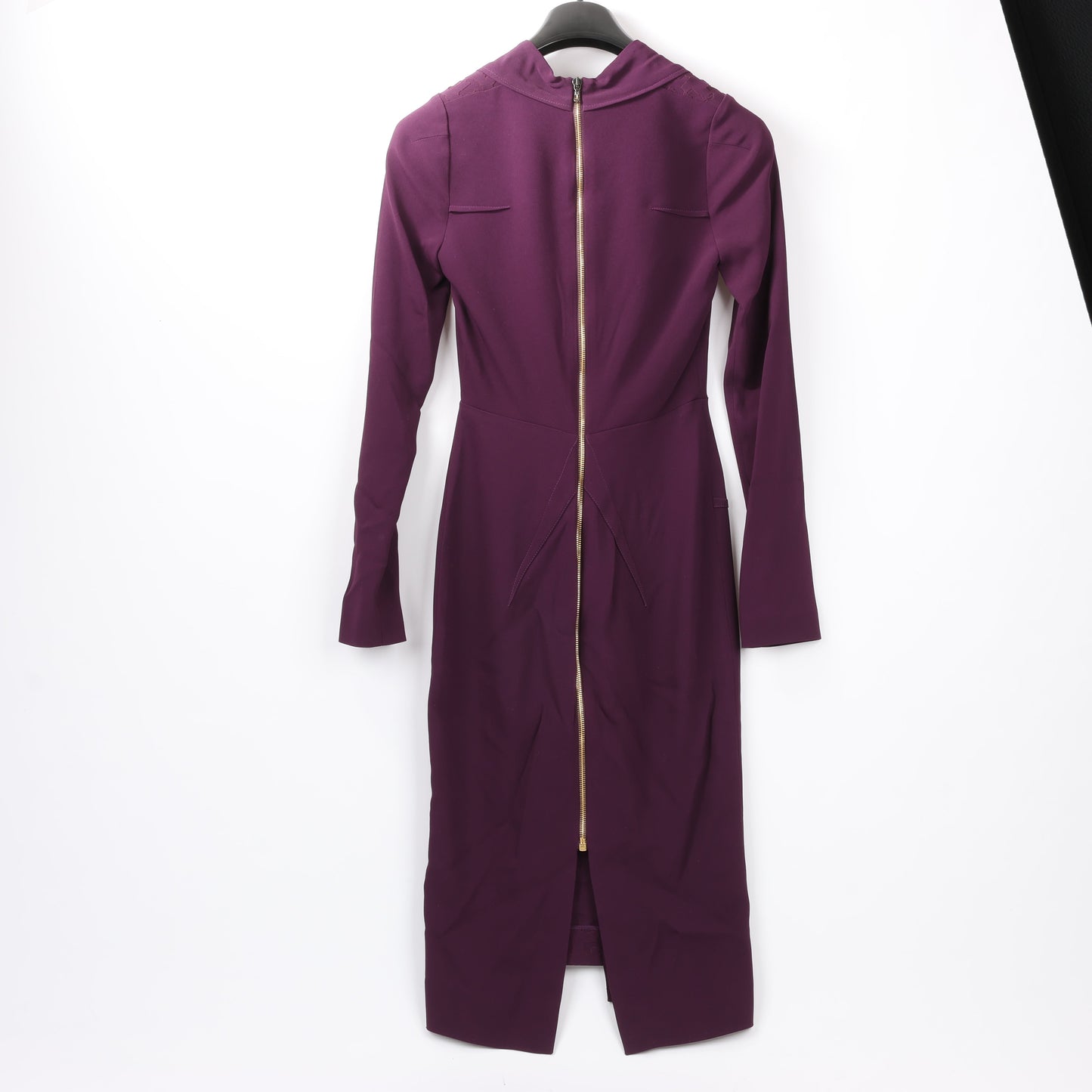 Roland Mouret Deep V-Neck Fitted Midi Dress in Plum – EU 34