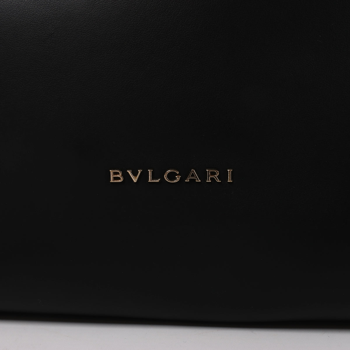 Bolso de mano BVLGARI ALBA de piel de dos vías en beige