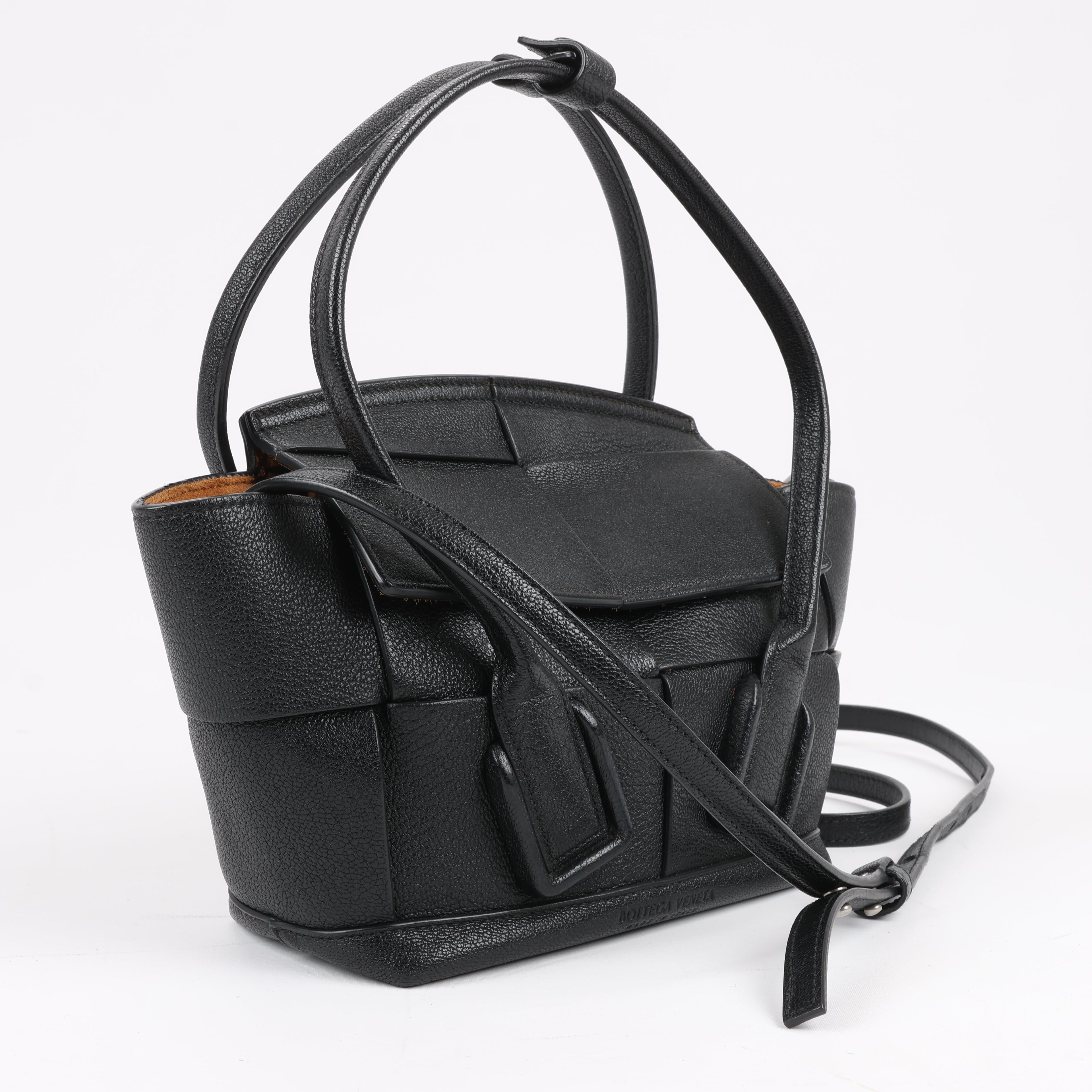 Bottega Veneta Arco Mini Leather Maxi Intrecciato 2Way Handbag in Black