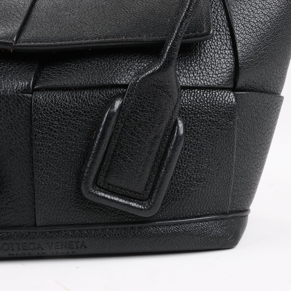Bottega Veneta Arco Mini Leather Maxi Intrecciato 2Way Handbag in Black
