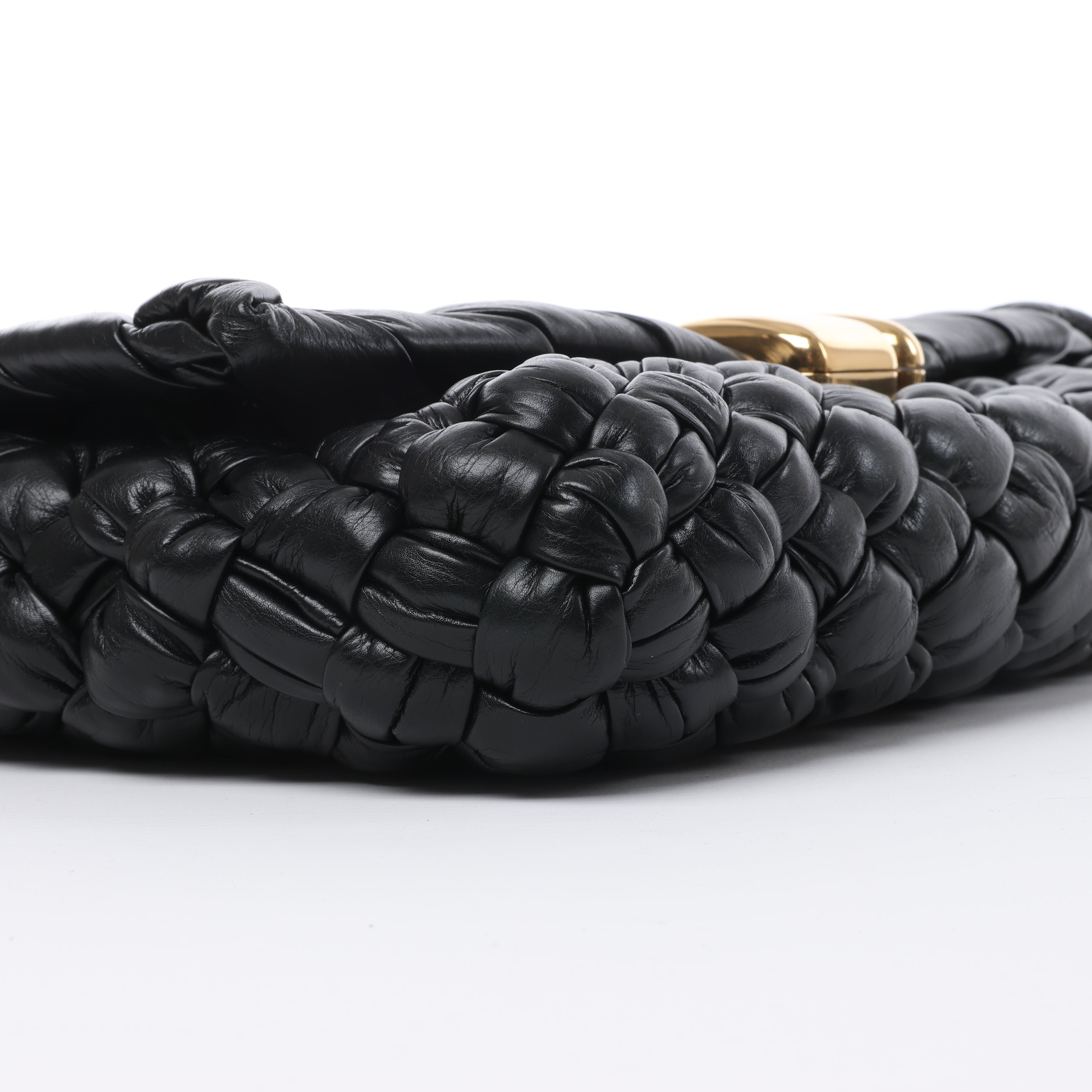 Bolso de hombro Desiree de piel tejida en negro de Bottega Veneta