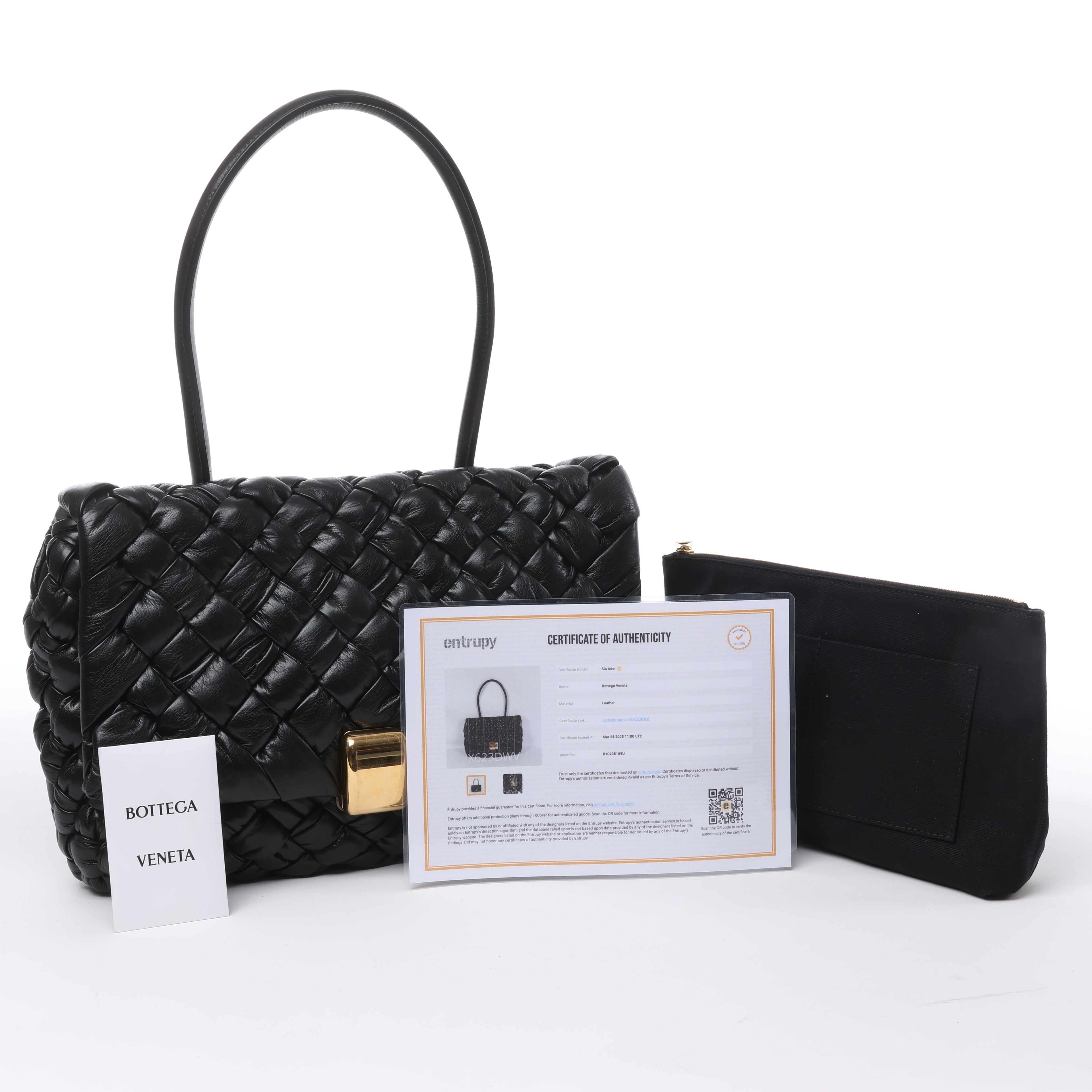 Bolso de hombro Desiree de piel tejida en negro de Bottega Veneta