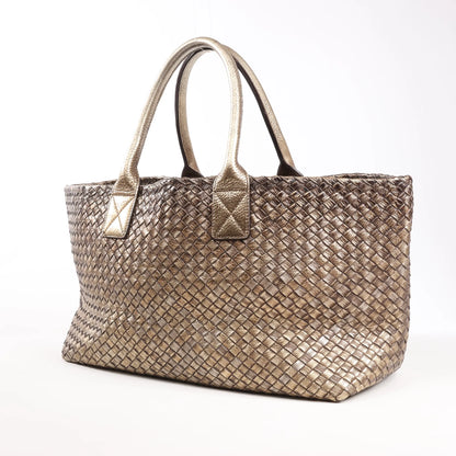 Bottega Veneta Cabas MM Intrecciato Leather Shoulder Bag in Gold
