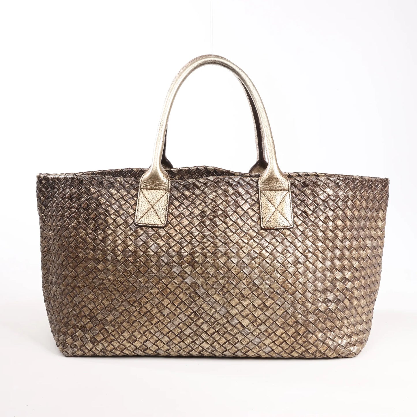 Bottega Veneta Cabas MM Intrecciato Leather Shoulder Bag in Gold