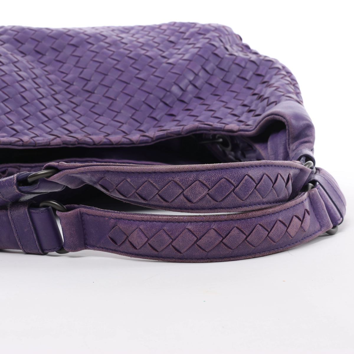 Bottega Veneta Campana Intrecciato Leather Shoulder Bag in Purple