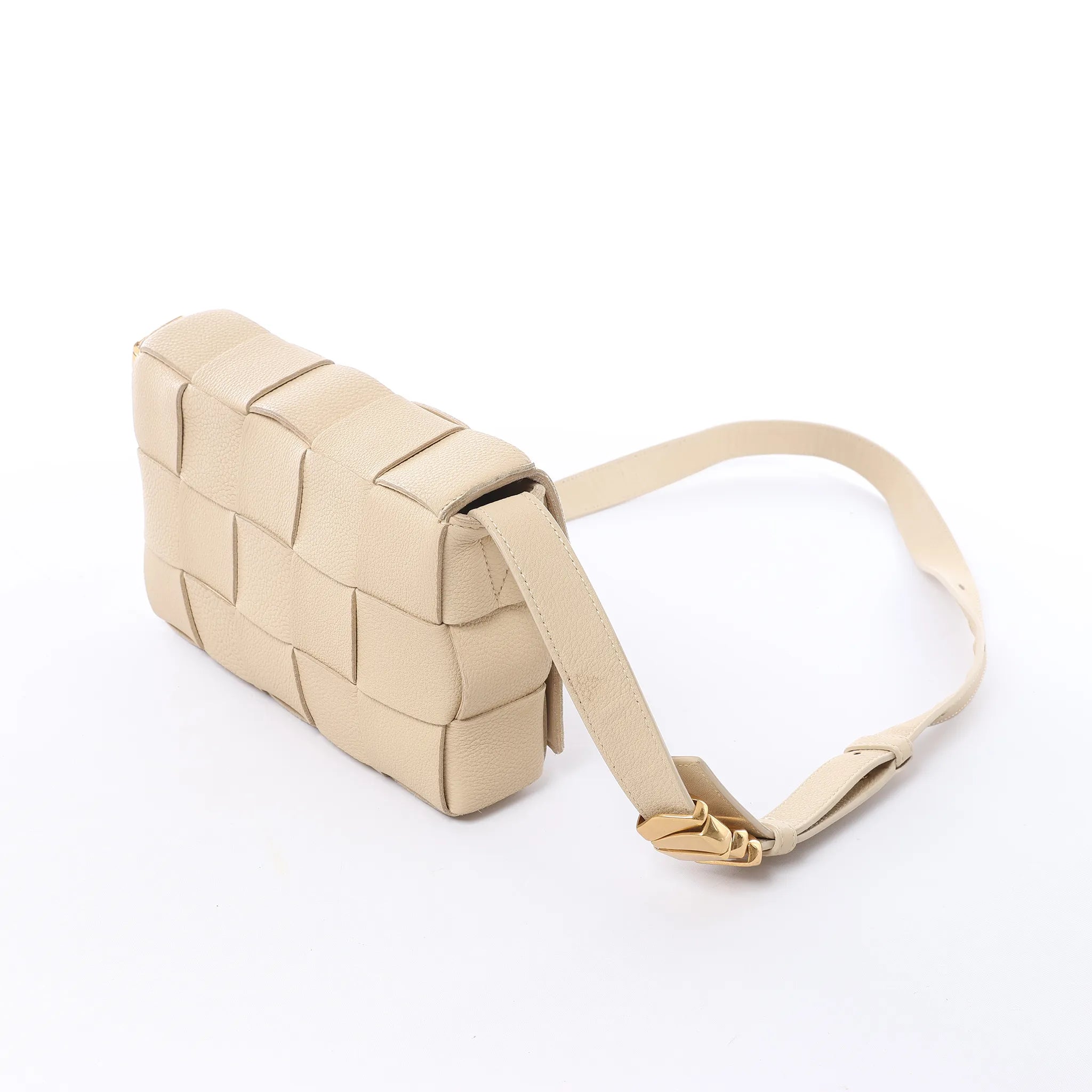 Bottega Veneta Cassette Maxi Intrecciato Leather Crossbody Bag in Beige