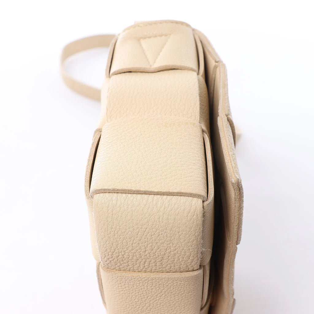 Bottega Veneta Cassette Maxi Intrecciato Leather Crossbody Bag in Beige