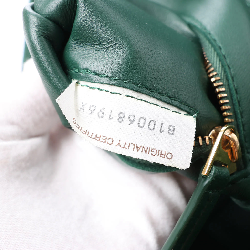 Bottega Veneta Cassette Maxi Intrecciato Leather Crossbody Bag in Green