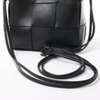 Bottega Veneta Cassette Mini Bucket Maxi Intrecciato Leather Handbag in Black