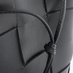 Bottega Veneta Cassette Mini Bucket Maxi Intrecciato Leather Handbag in Black