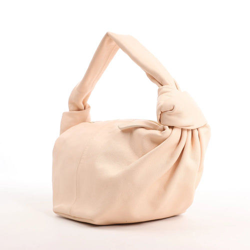 Minibolso de piel con doble nudo de BOTTEGA VENETA en rosa