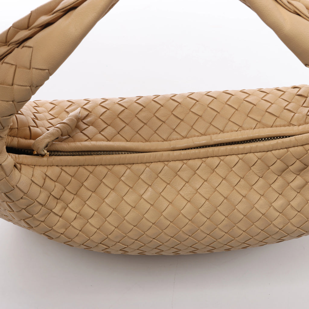 Bottega Veneta Bolso de hombro de cuero Intrecciato Hobo en Dusty Rose Taupe 115653