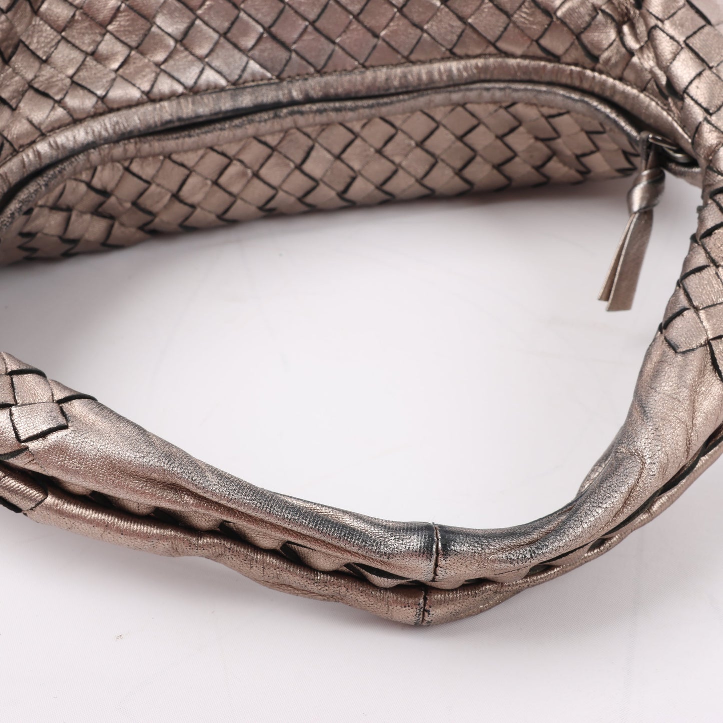 Bottega Veneta Intrecciato Hobo Leather Shoulder Bag in Gold