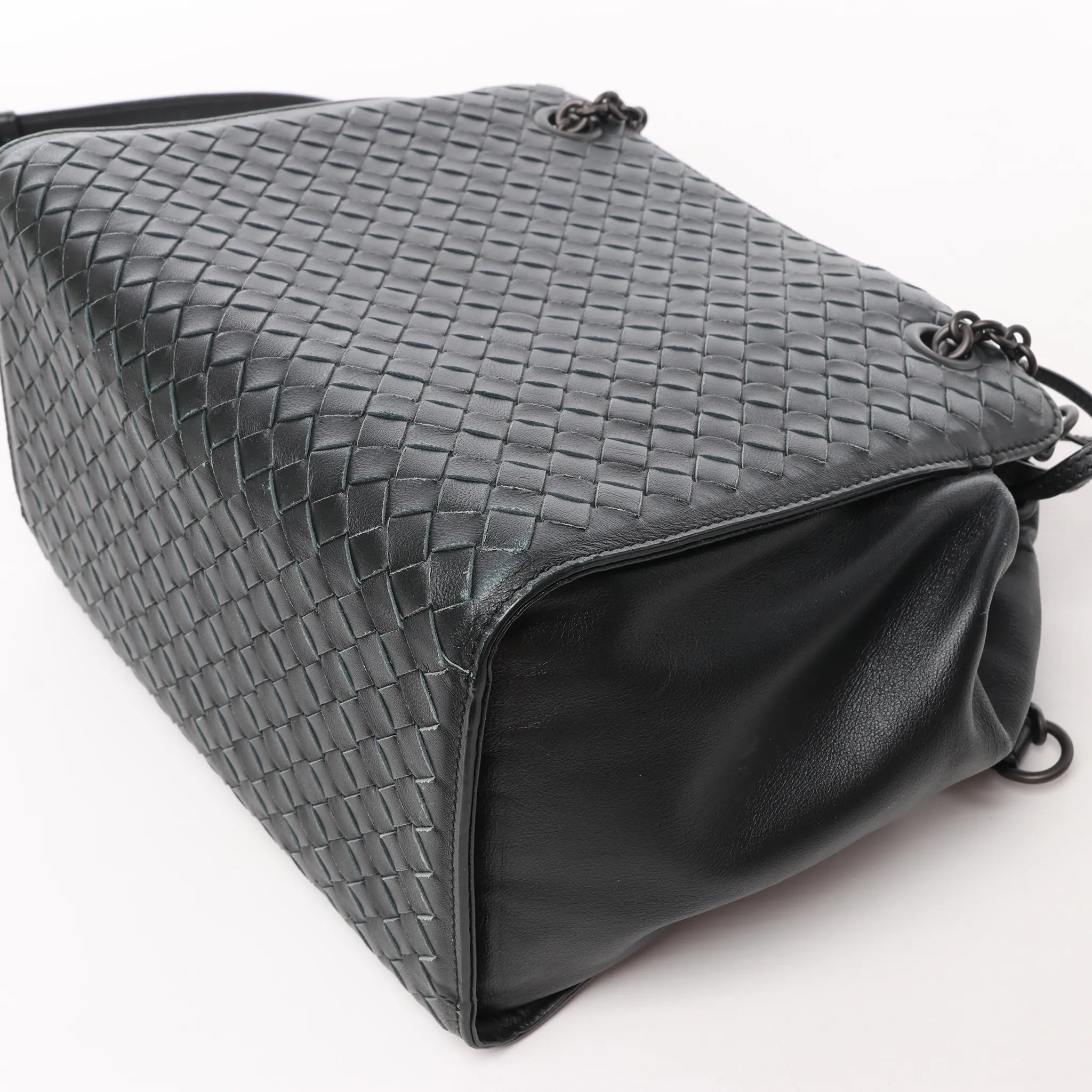 Bottega Veneta Intrecciato Leather 2Way Handbag in Black